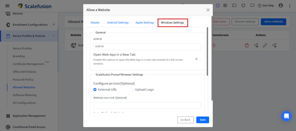 Benarkan modal Laman Web dengan Tetapan Windows dipilih; menunjukkan ID AUM, togol 'Buka Aplikasi Web dalam Tab Baharu', pilihan URL Luaran, medan Pautan Ikon Laman Web dan butang Simpan.